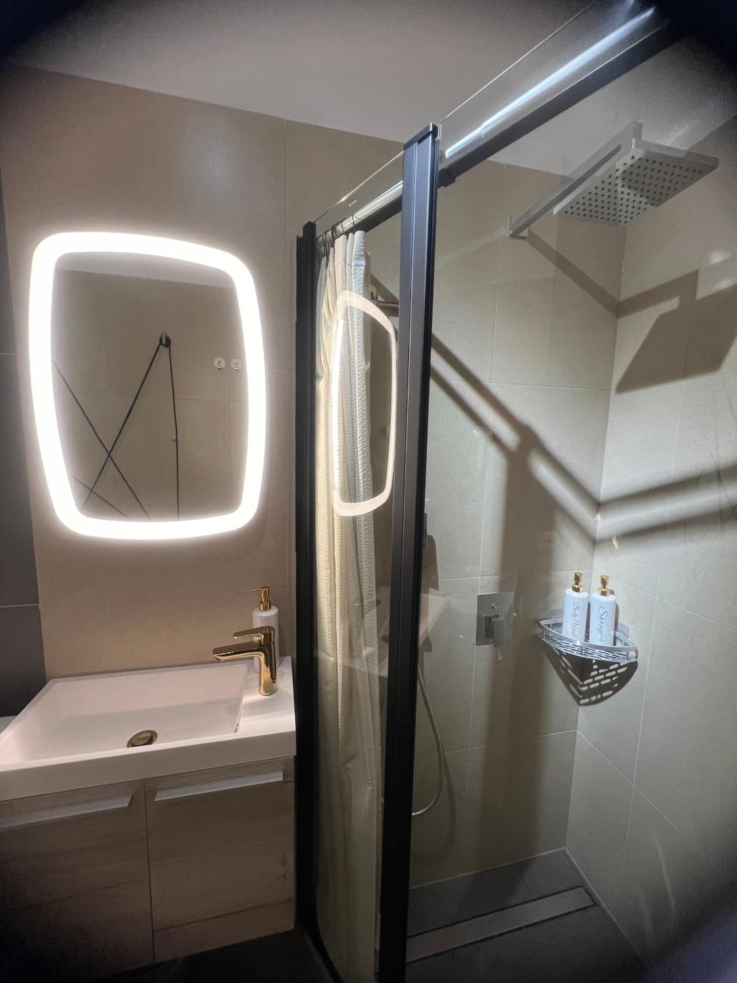 Nova Luxury Design Otel Jezdovec Dış mekan fotoğraf